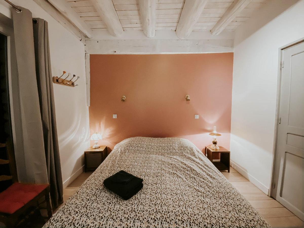 Le Val Suzenay Guest House Vendeuvre-sur-Barse Екстериор снимка