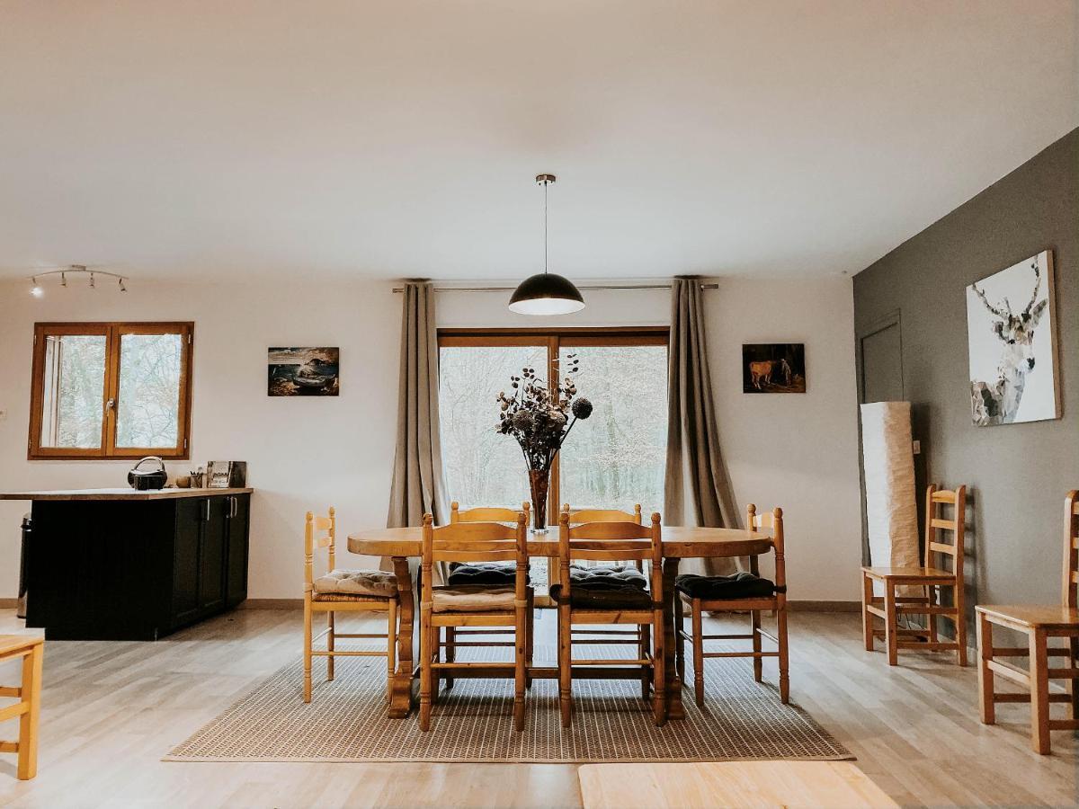Le Val Suzenay Guest House Vendeuvre-sur-Barse Екстериор снимка